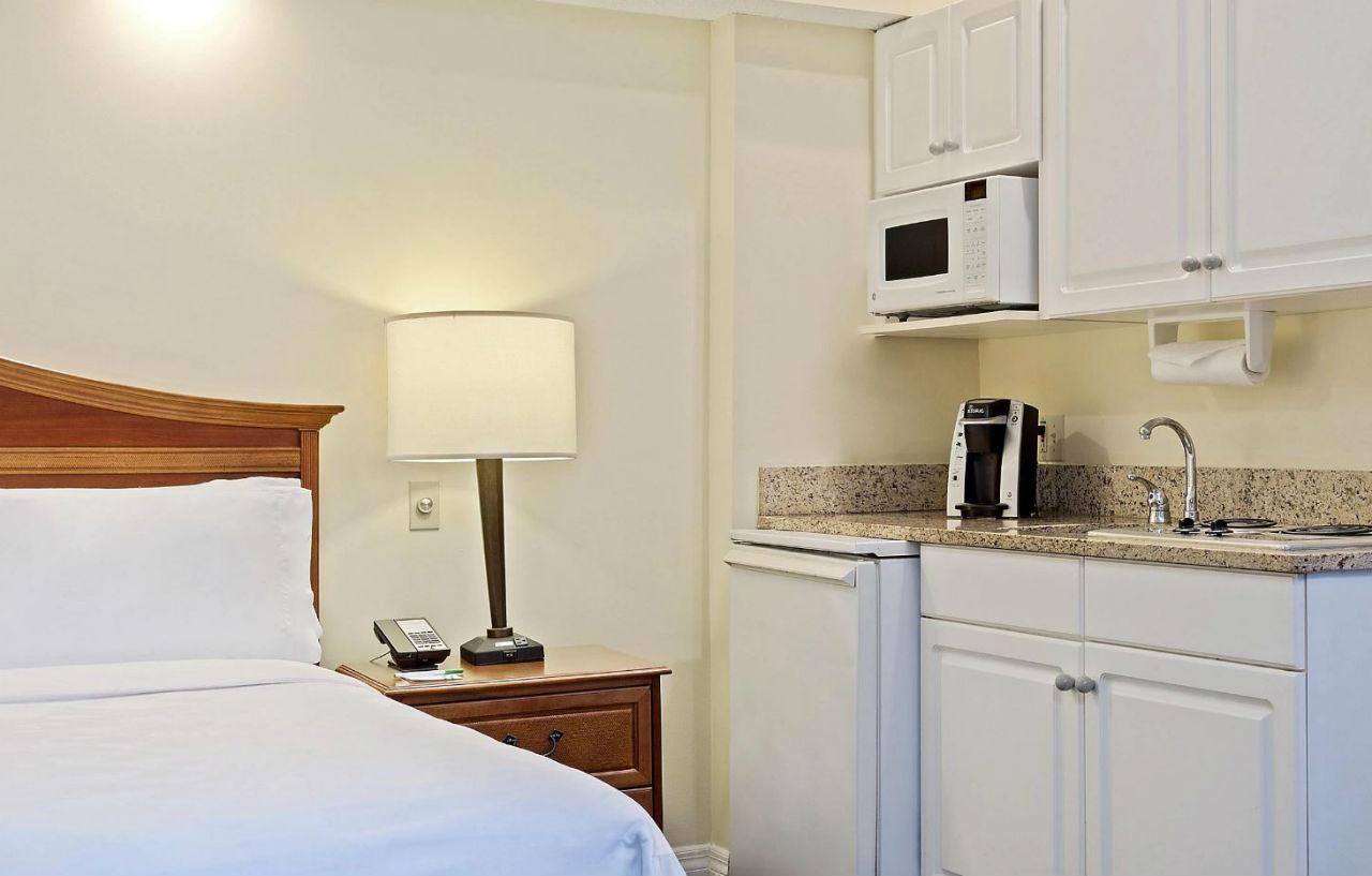 Holiday Inn & Suites Clearwater Beach S-Harbourside 외부 사진