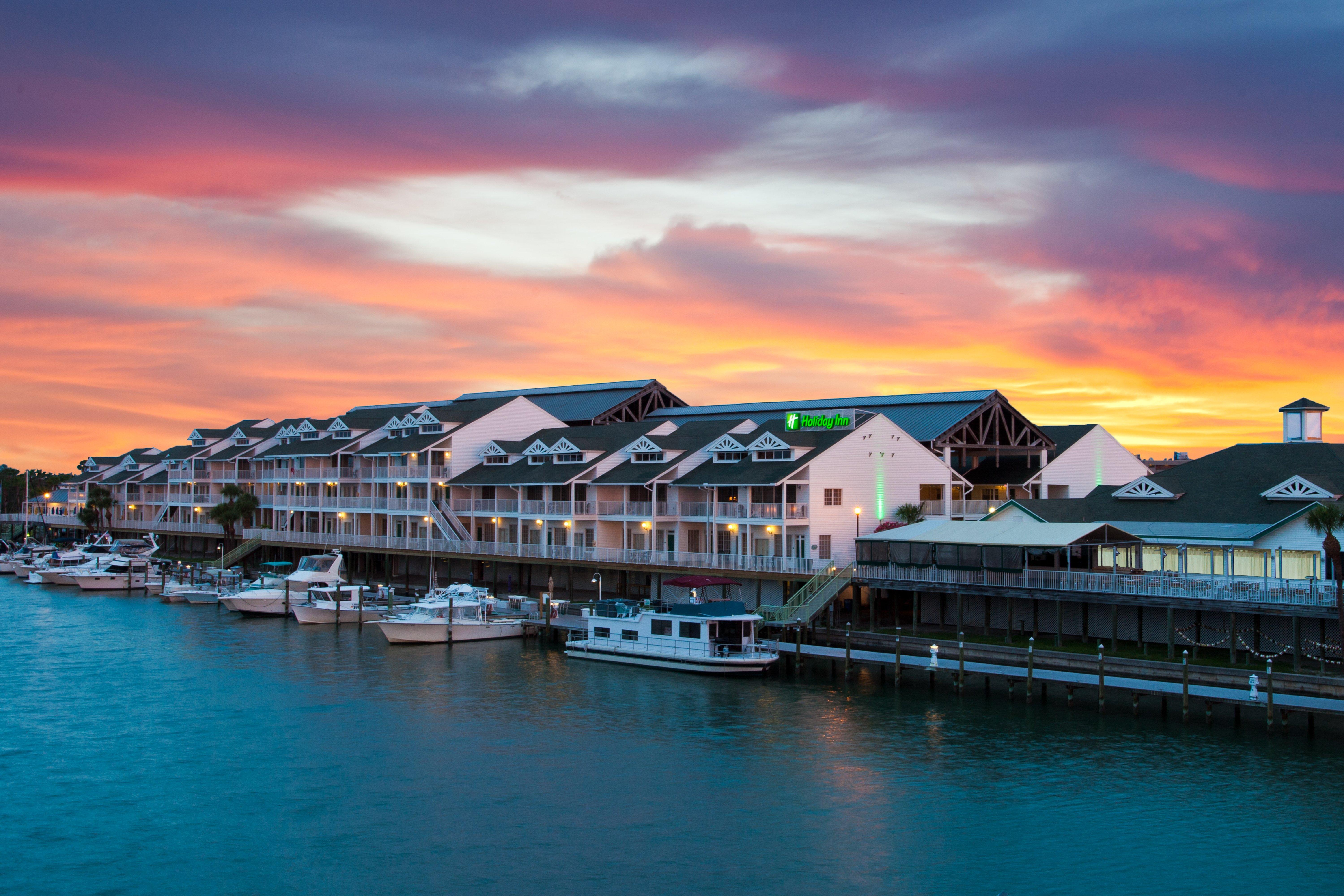 Holiday Inn & Suites Clearwater Beach S-Harbourside 외부 사진